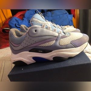 B22 Dior men sneakers size 42 in other words men’s Sz 9
